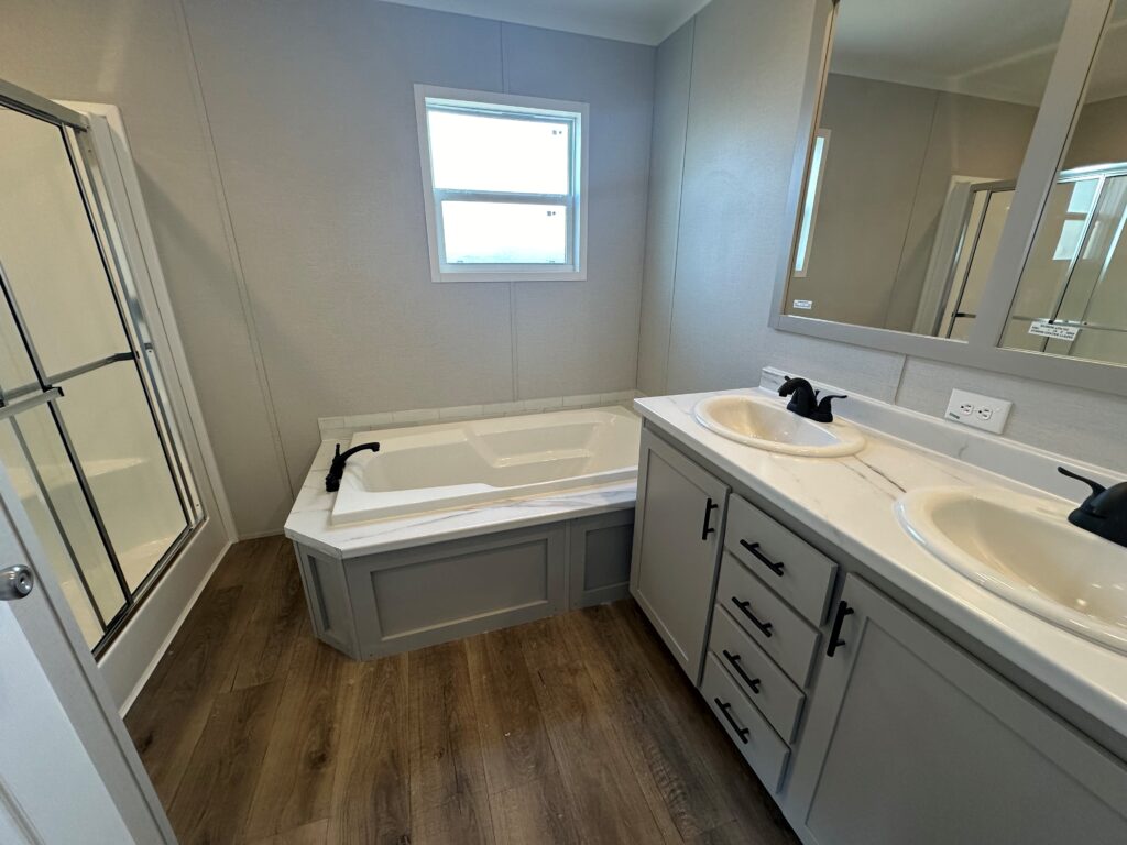 Manufactured Home Bathroom