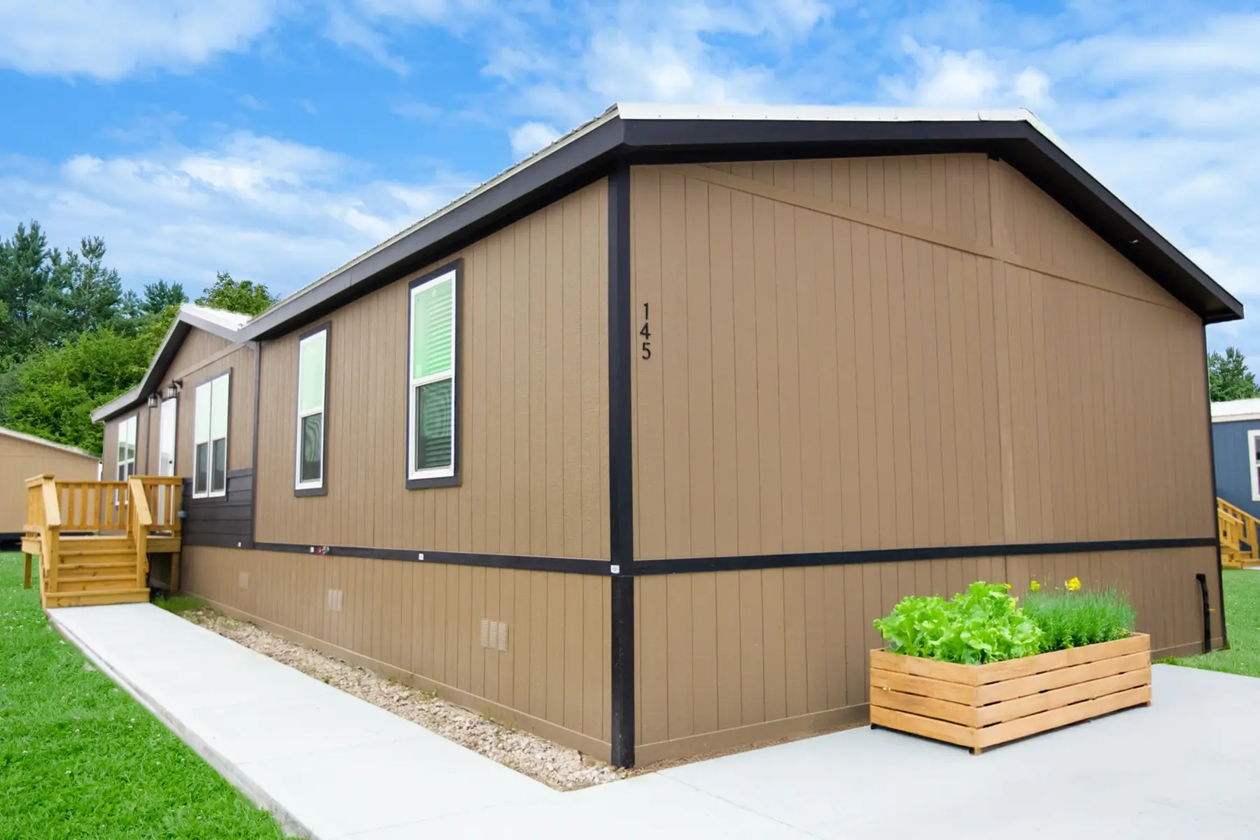 _0003_The_Landing_March-061-cropped