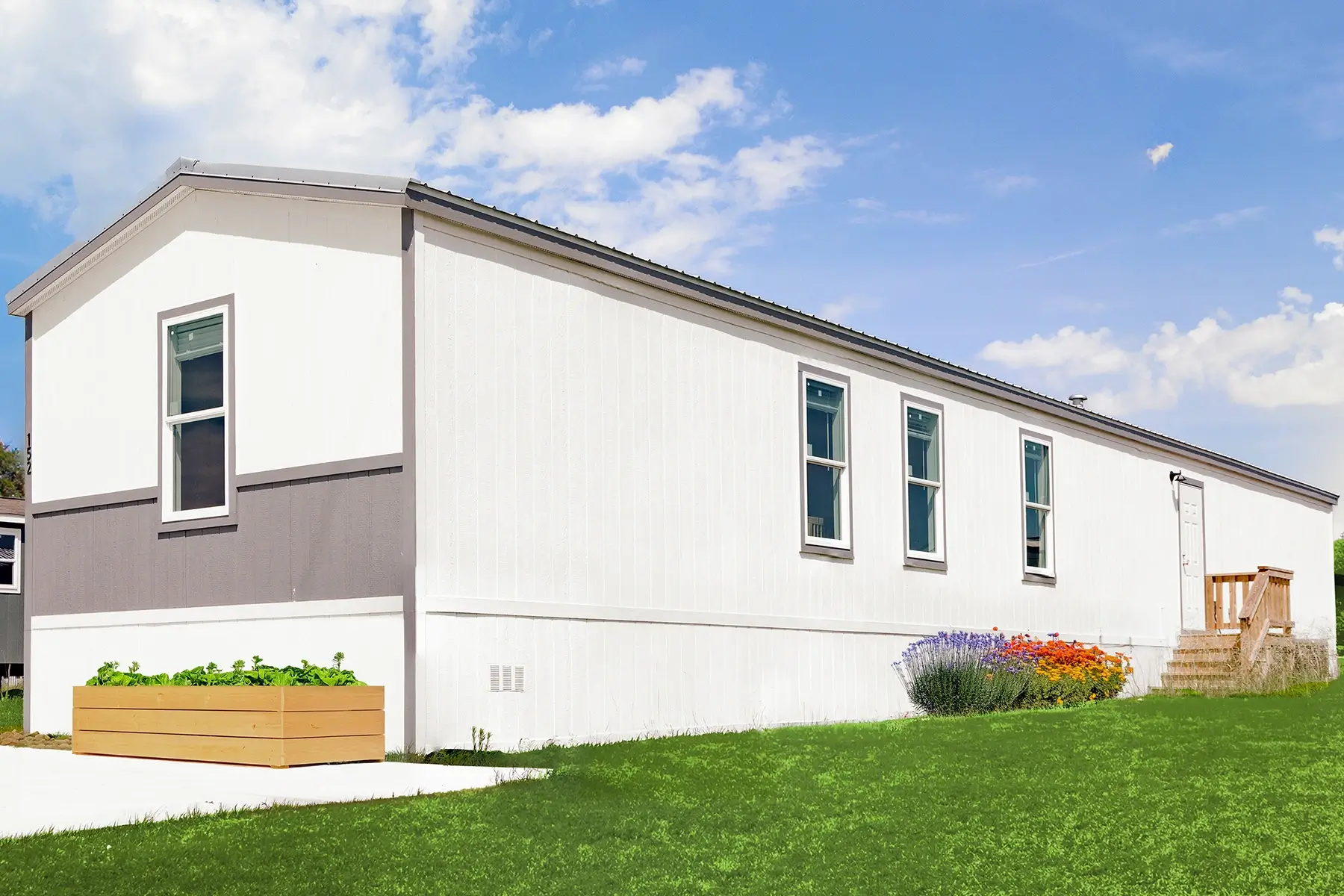 _0006_06.16.25_The_Landing-53-cropped